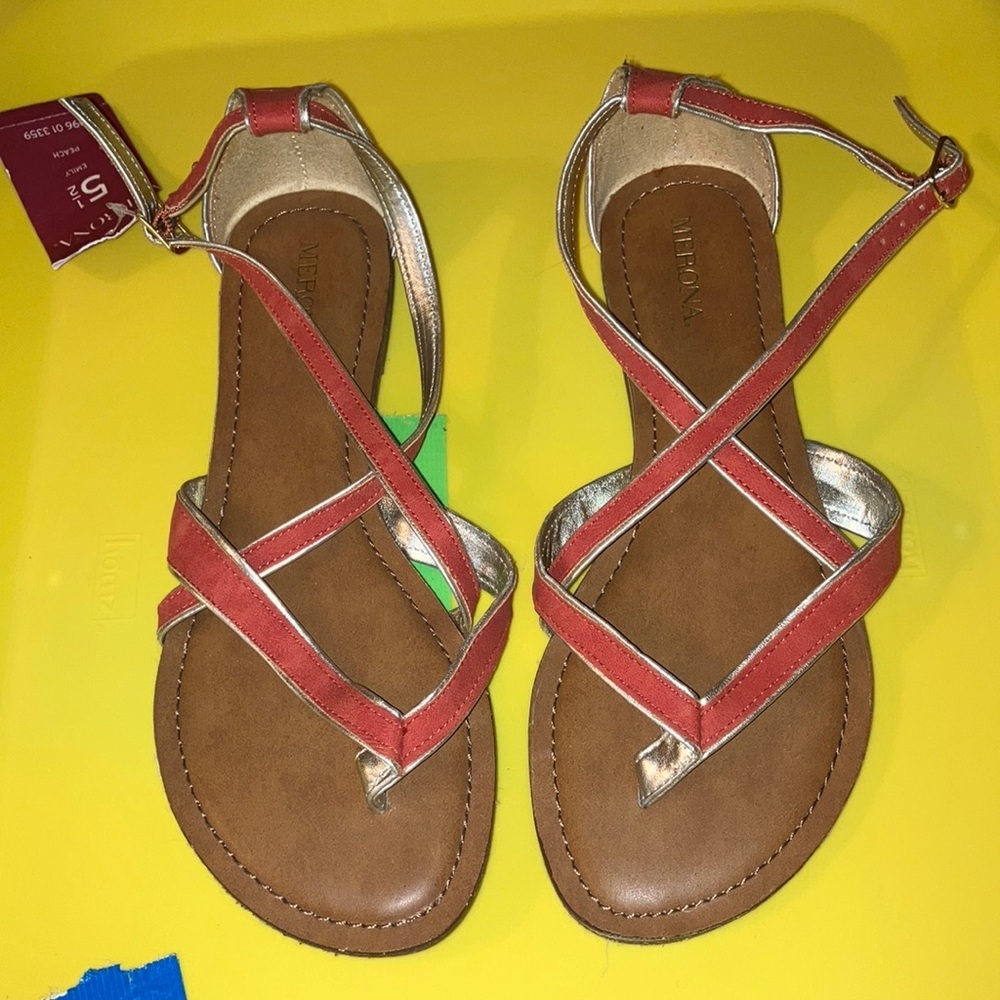 NWT Merona Emily Sandals, size 5.5
